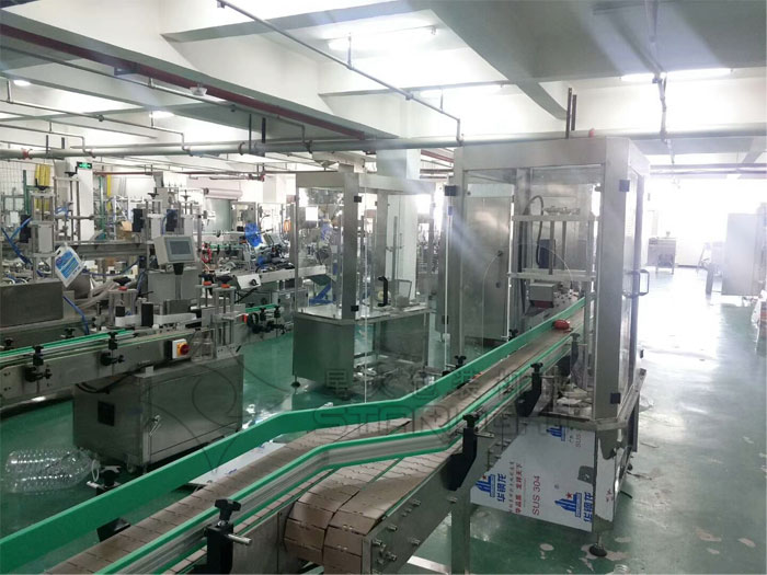 haha体育灌装机设备