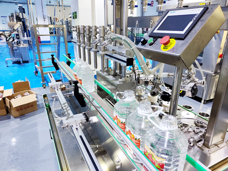 haha体育洗衣液称重灌装机